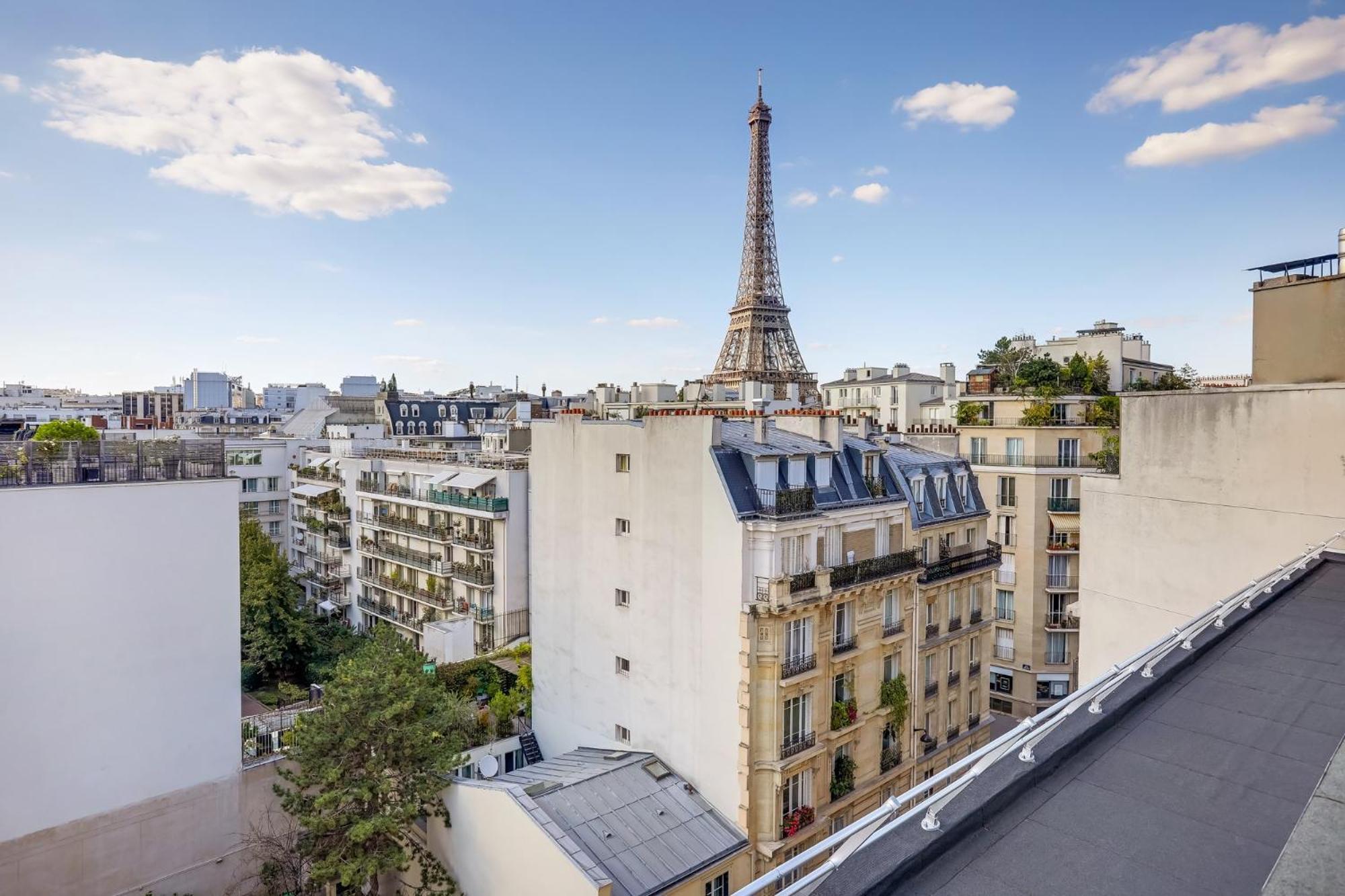 Appartement Ecrin De Luxe A La Tour Eiffel Parijs